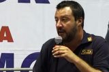Saviano contro Salvini per la maglia della Polizia: quando si guarda il dito e non la luna?